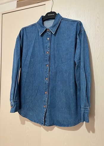 38 Beden Düğmeli Denim Gömlek