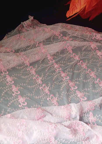 Pembe Nakışlı Fransız tül nakışlı brode kumaş - Görsel 2