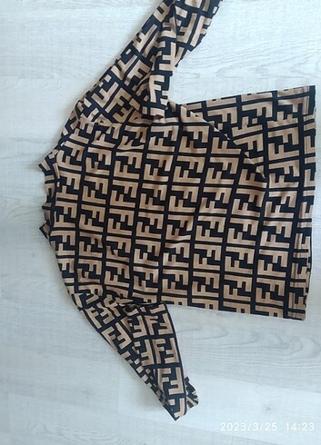 Şık Bluz Crop
