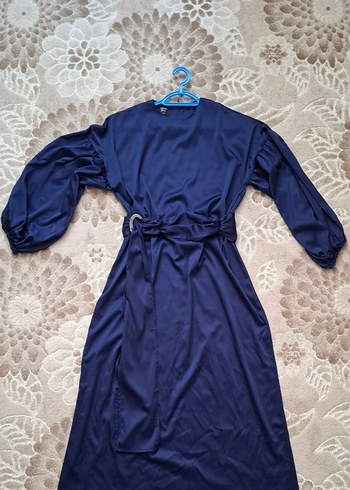 Parlak Lacivert gece elbisesi - Görsel 3