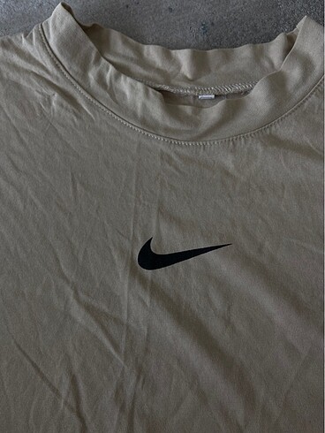 Bershka Spor mini üst