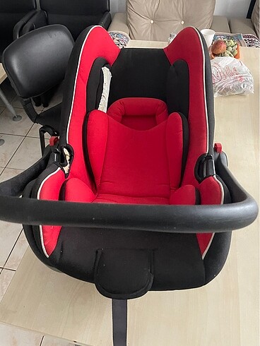 Seçil BEBEK arabası koltuğu
