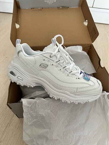 Skechers Beyaz Sneakers