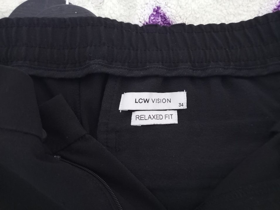 Siyah relaxed ,regular fit kumaş Pantolon - Görsel 4