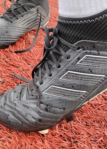 Adidas predator krampon