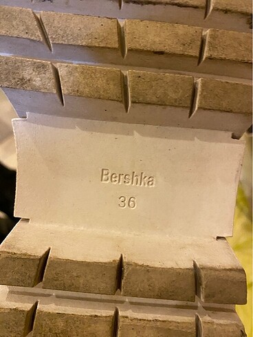 36 Beden ten rengi Renk Bershka kadın bot bej rengi