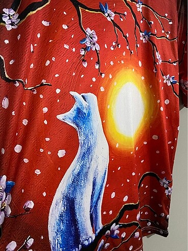 İthal sıfır kullanılmamış kedili sakura bluz