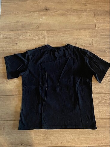 10 Yaş Beden H&M Wednesday tshirt 10-12 yaş