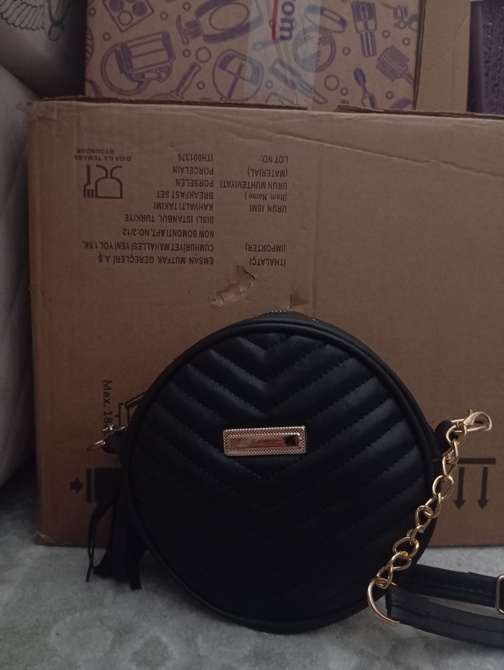 Zincir Detaylı Siyah Deri Kadın Çanta - Görsel 2