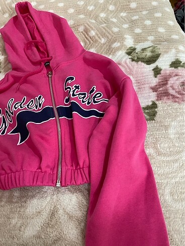 s Beden pembe Renk CROP HIRKA