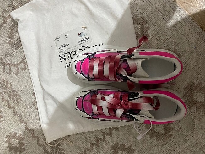 Alexander McQueen Orjinal alexander mcqueen spor ayakkabı