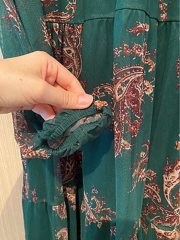 38 Beden yeşil Renk Zara etnik desen elbise
