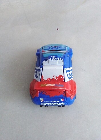 Beden Pixar cars arabalar 