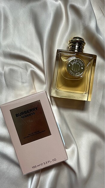 Burberry Goddess Parfüm