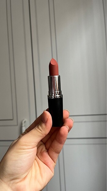 MAC Mac Taupe Mat Ruj