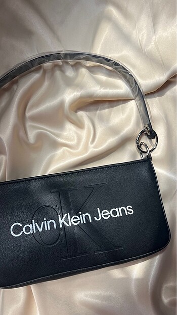 Calvin Klein Baget Çanta