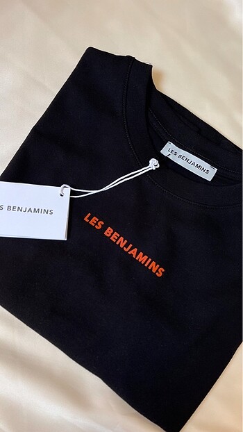 Les Benjamins T-shirt siyah S M L