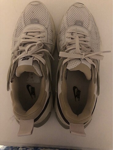 38,5 Beden Nike v2k run