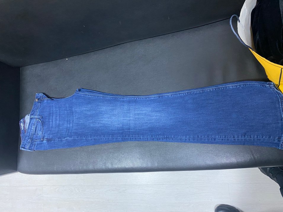 Düğmeli Lacivert Midi Kadın Kot Pantolon - Görsel 3