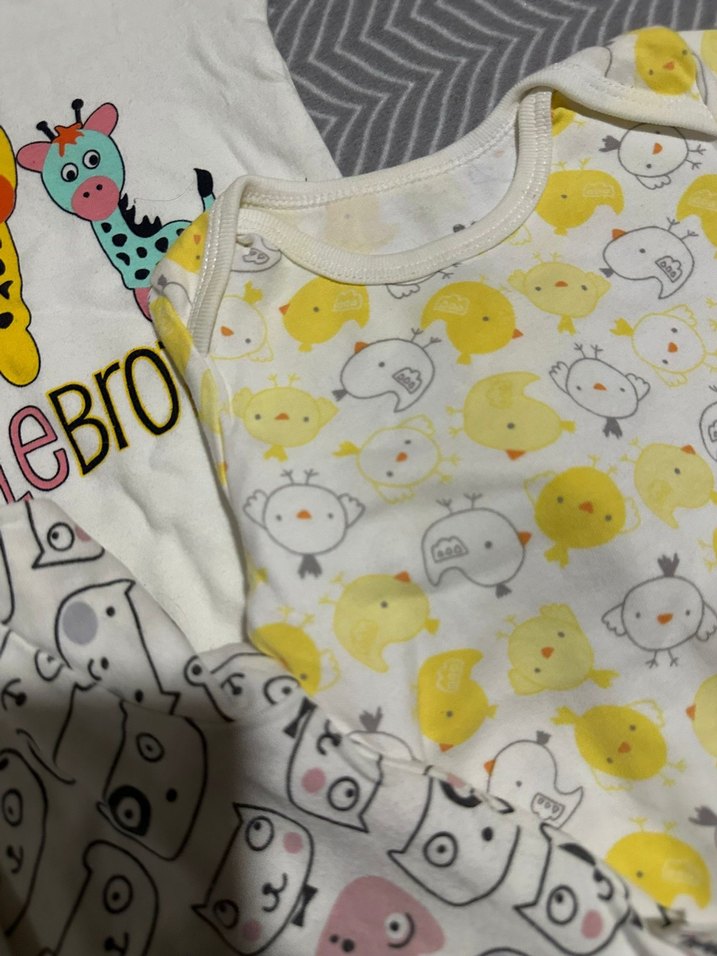 Beyaz Nakışlı Bebek Atlet - Görsel 4