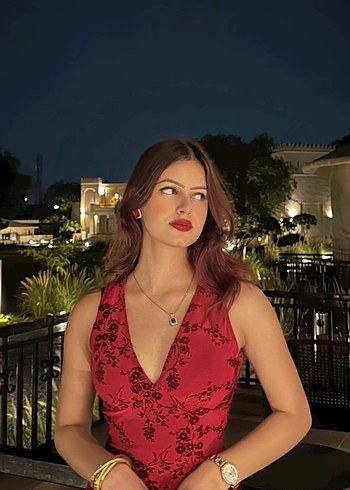 Kırmızı Uzun Elbise