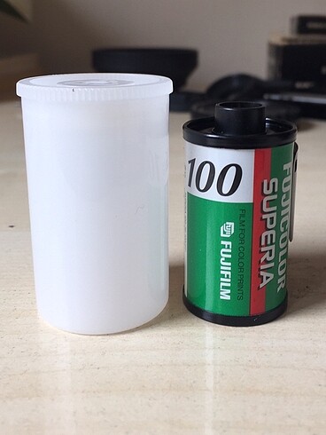 fujicolor superia 100