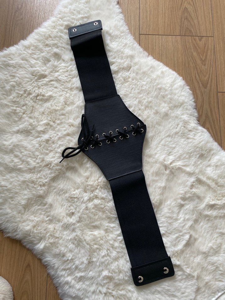 Siyah Deri Gotik Bağcıklı Korse Kemer - Görsel 3