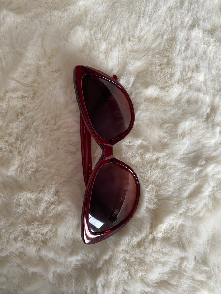 Klasik Bordo Kadın Güneş Gözlüğü - Görsel 4