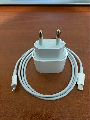İPhone 35W hızlı şarj aleti