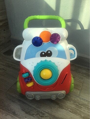 İlk adım yürüteç Chicco