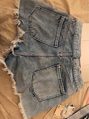 Pull and Bear KISA ŞORT