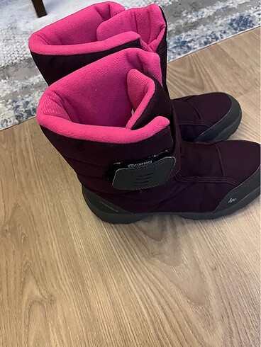 Decathlon Decatlon bot 2 defa giyildi