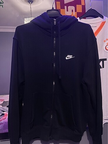 nike club hırka