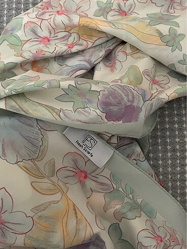 Fresh scarf desenli şal - Görsel 2