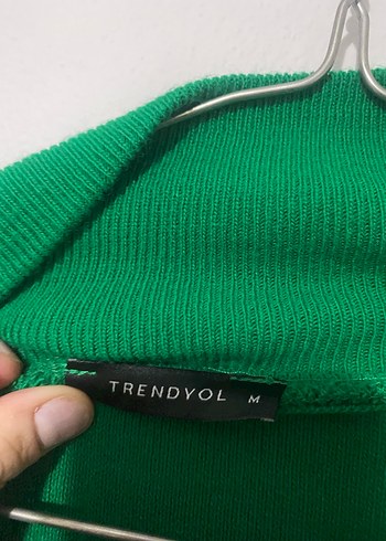 Trendyol & Milla Yeşil Fermuarlı Yüksek Yakalı Kadın Kazak
