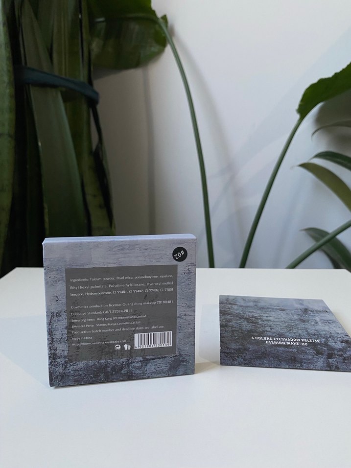 4 Renkli Koyu Göz Farı Paleti - Görsel 5