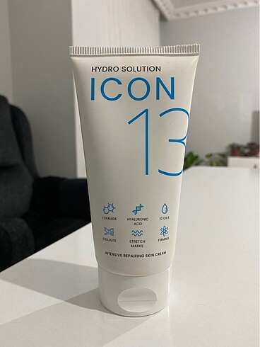 Hydro Solution Icon Yoğun Nemlendirici Onarım Kremi