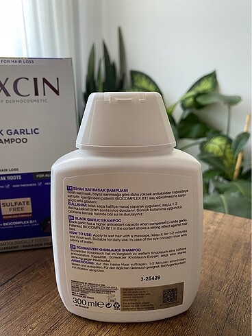 Yves Rocher Bioxcin Siyah Sarımsak Şampuanı
