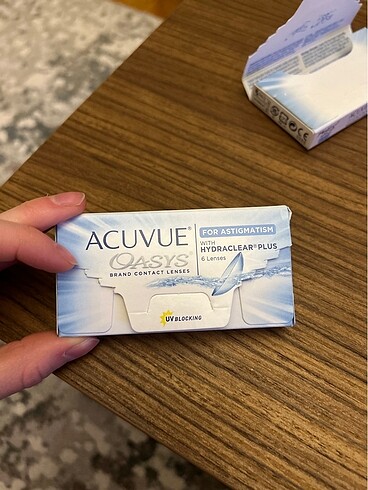Acuvue oasys Lens