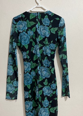 Çiçek Desenli Uzun Kollu Midi Elbise - Görsel 4