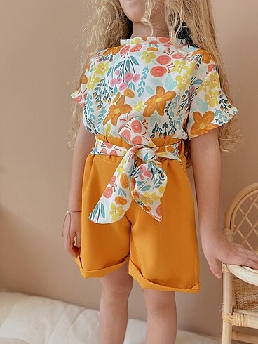 Canlı desenleriyle tam yazlık takım - Görsel 5