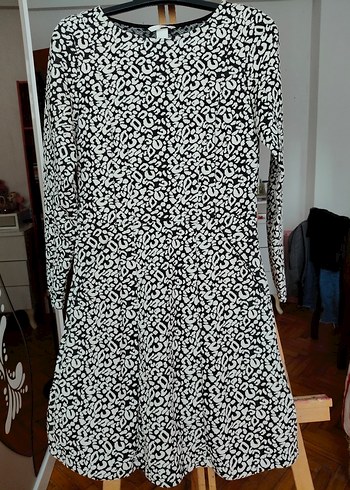 Uzun Kollu Gri Desenli Elbise - Görsel 3