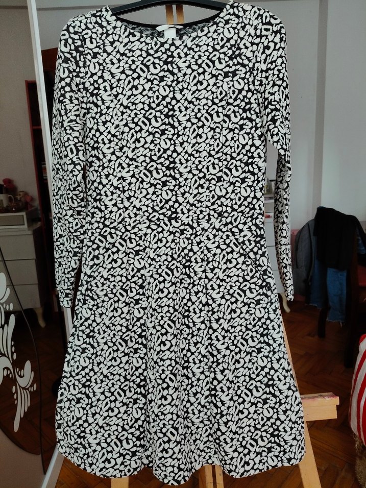 Uzun Kollu Gri Desenli Elbise - Görsel 3