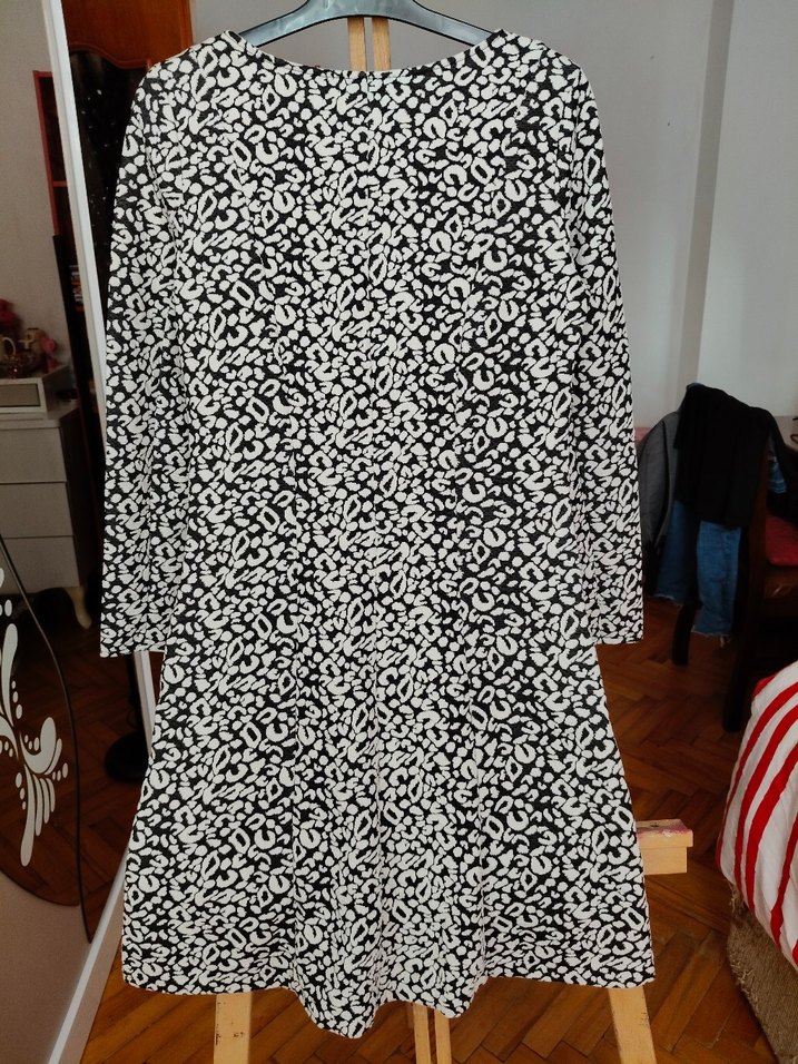 Uzun Kollu Gri Desenli Elbise - Görsel 5