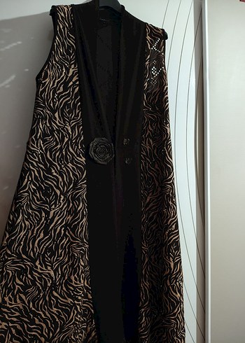 Kahverengi Zebra Desenli Uzun Kadın Yelek - Görsel 2