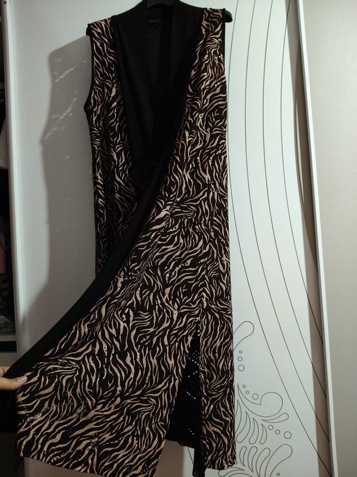 Kahverengi Zebra Desenli Uzun Kadın Yelek - Görsel 3