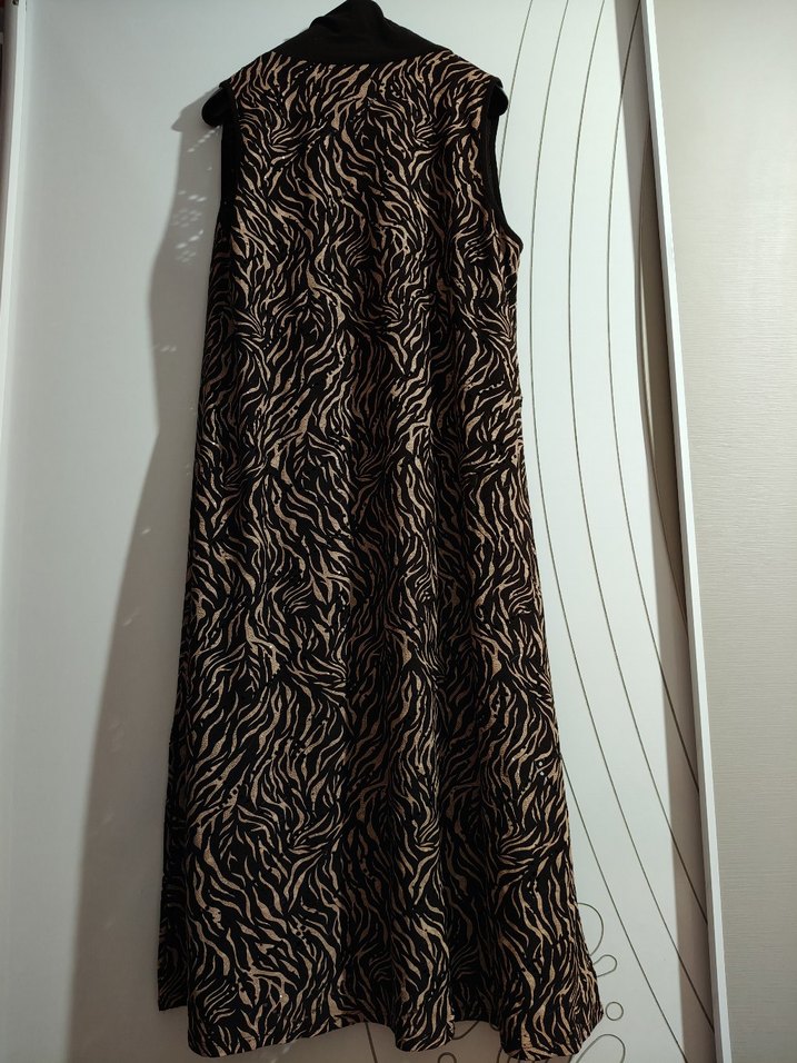 Kahverengi Zebra Desenli Uzun Kadın Yelek - Görsel 5