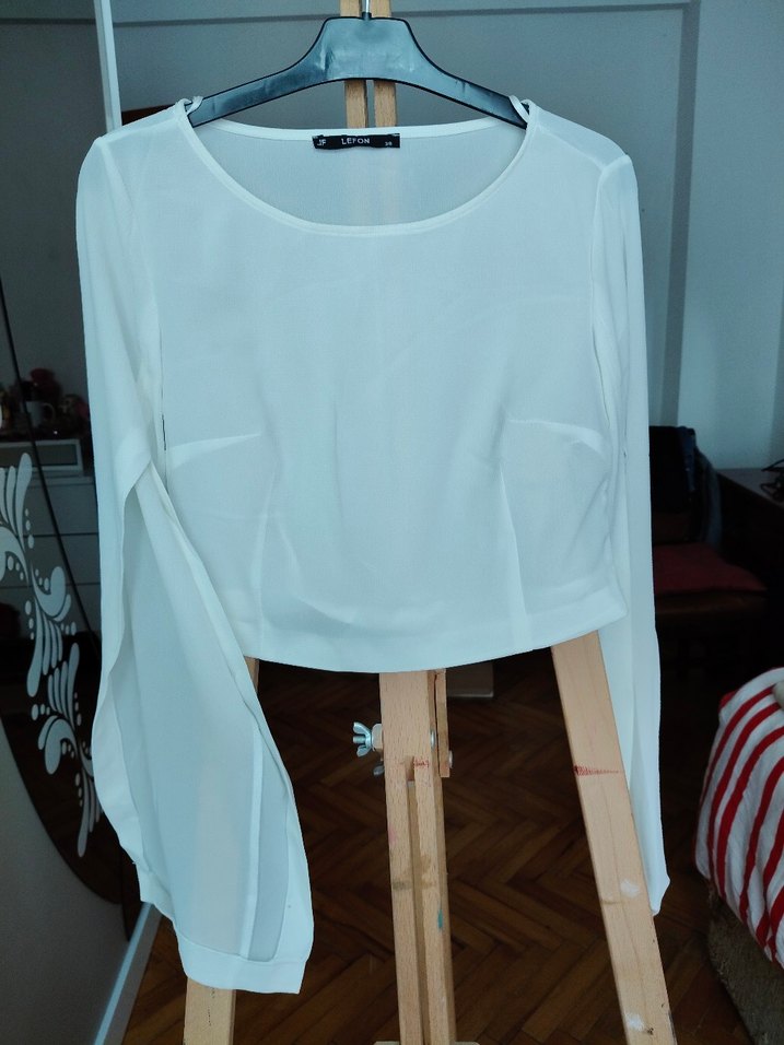 Beyaz Uzun Kollu Kısa Kesim gömlek - Görsel 4