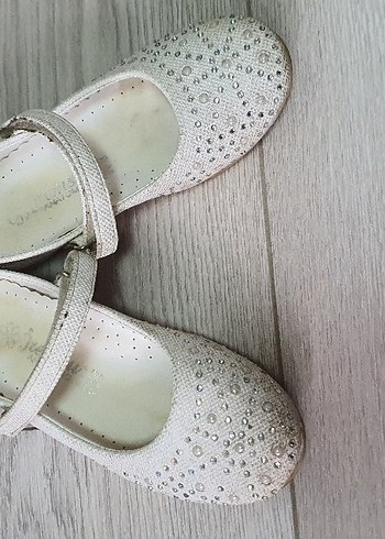 Beyaz Payetli Kız Babet Ayakkabı - Görsel 3