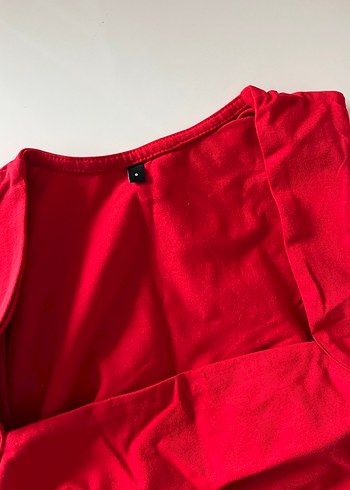 Kırmızı Kolsuz Body - Görsel 2